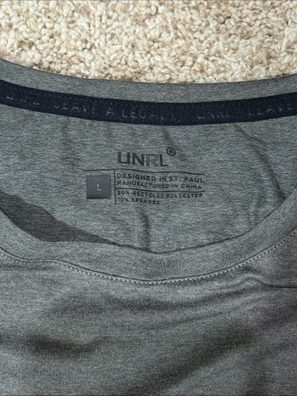 UNRL USA Pack of 3 Ultra Tees. 2 Short Sleeve, 1 Long Sleeve, Size L EUC - Picture 5 of 5